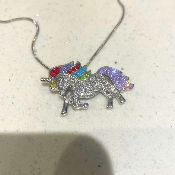 Silver multi crystal Unicorn Pendant chain and crystal Bracelet Set - Picture 4 of 6